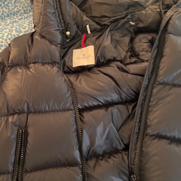 Moncler Aline Puffer - Picture 16 of 16